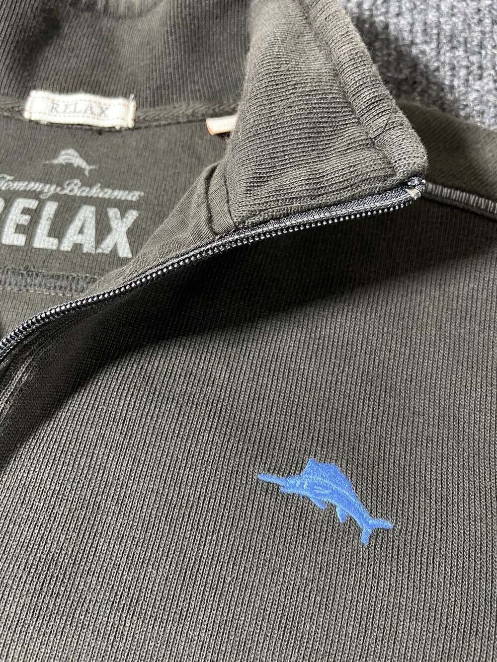 Tommy Bahama Relax Half Zip Pullover Black Size Large